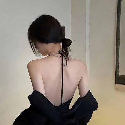 隐世狼女第一季